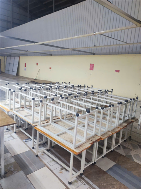 Ảnh Chân bàn máy khâu ở Bắc Ninh