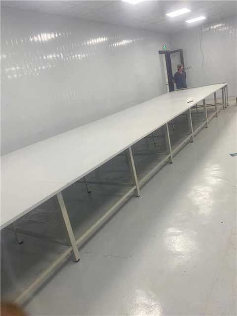 Ảnh Sản Xuất bàn chuyền May ở Nam Định